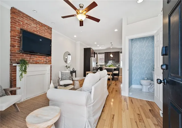 Photo 3 of Single family home for sale at 189 34th Street, Lawrenceville, PA 15201 | MLS# 1765412 | Listing updated on 2026-09-12
