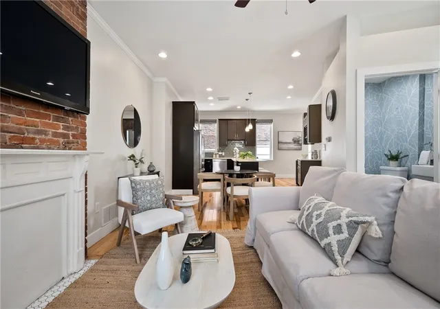 Photo 4 of Single family home for sale at 189 34th Street, Lawrenceville, PA 15201 | MLS# 1765412 | Listing updated on 2026-10-02