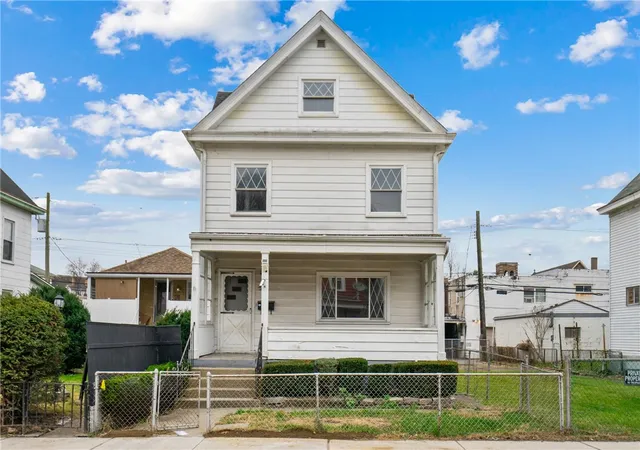 Photo 1 of Single family home for sale at 627 Woodward Ave, Mc Kees Rocks, PA 15136 | MLS# 1765510 | Listing updated on 2026-09-08