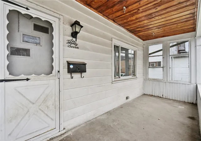 Photo 3 of Single family home for sale at 627 Woodward Ave, Mc Kees Rocks, PA 15136 | MLS# 1765510 | Listing updated on 2026-09-08