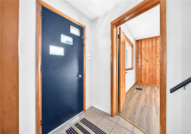 Photo 4 of Single family home for sale at 1346 Keim St, Crescent, PA 15046 | MLS# 1765217 | Listing updated on 2026-09-10