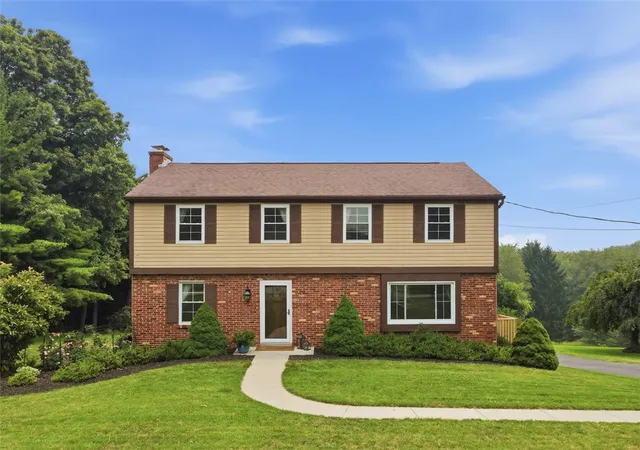 Photo 1 of Single family home for sale at 1391 Magee Rd, Sewickley Hills Boro, PA 15143 | MLS# 1765480 | Listing updated on 2026-10-08