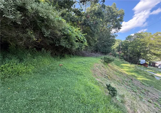 Photo 4 of Single family home for sale at 148 Rummel Rd, Ford Cliff Boro, PA 16226 | MLS# 1765700 | Listing updated on 2026-09-02