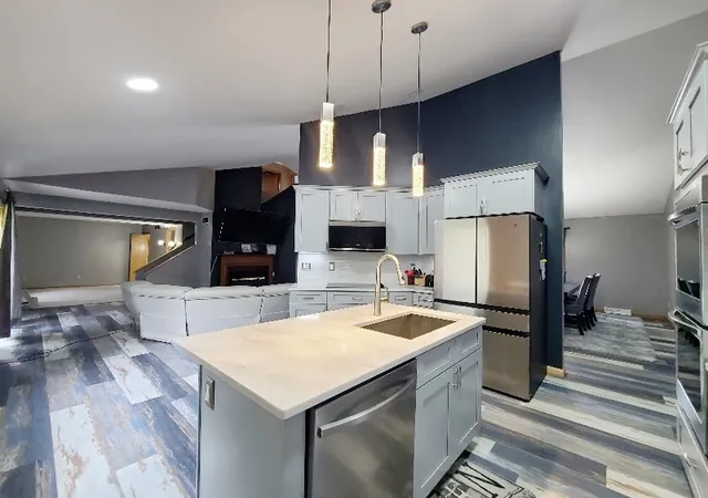 Photo 4 of Single family home for sale at 3319 Carriage Cir, Murrysville, PA 15632 | MLS# 1765656 | Listing updated on 2026-09-14