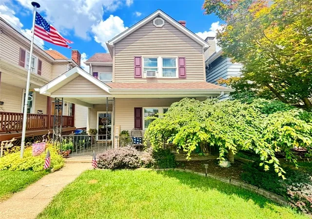 Photo 1 of Single family home for sale at 140 Boroview Ave, Carnegie, PA 15106 | MLS# 1765694 | Listing updated on 2026-09-12
