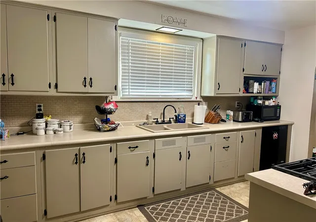 Photo 2 of Single family home for sale at 2013 State St, Jefferson Hills, PA 15025 | MLS# 1765824 | Listing updated on 2026-10-05