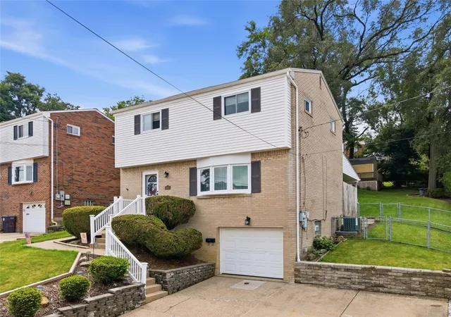 Photo 3 of Single family home for sale at 600 Calvert Ave, Pittsburgh, PA 15227 | MLS# 1765687 | Listing updated on 2026-09-05
