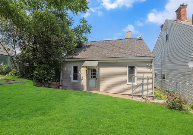 Photo 4 of Single family home for sale at 157 Wood St, Etna, PA 15223 | MLS# 1765924 | Listing updated on 2026-09-13