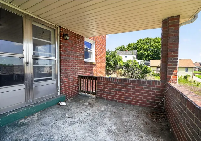 Photo 3 of Single family home for sale at 1615 Abraham St, Mc Keesport, PA 15132 | MLS# 1764116 | Listing updated on 2026-09-03