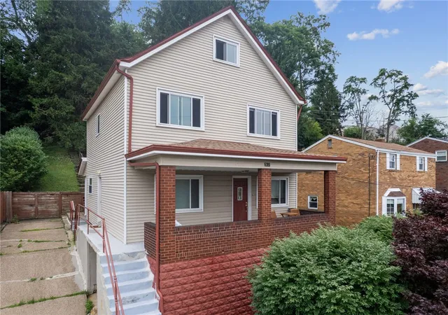 Photo 2 of Multi family home for sale at 512 Brinwood Ave, Carrick, PA 15227 | MLS# 1766016 | Listing updated on 2026-10-08