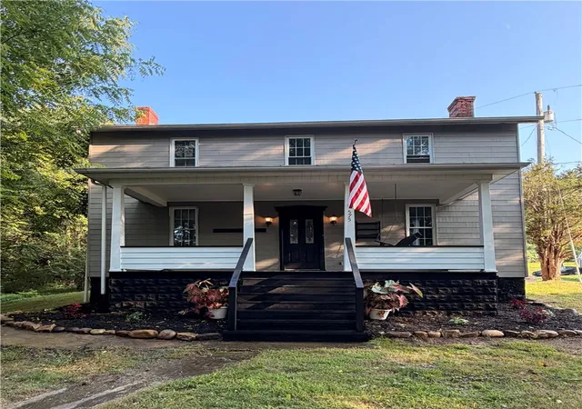 Photo 1 of Single family home for sale at 575 Adelaide Rd, Dunbar Twp, PA 15425 | MLS# 1766024 | Listing updated on 2026-09-11