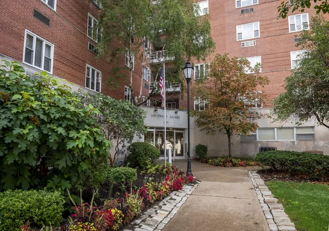 Photo 3 of Condo for sale at 4625 5th Avenue #104, Pittsburgh, PA 15213 | MLS# 1766150 | Listing updated on 2026-09-02