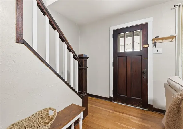 Photo 2 of Single family home for sale at 1633 Creedmoor Ave, Brookline, PA 15226 | MLS# 1765936 | Listing updated on 2026-09-11