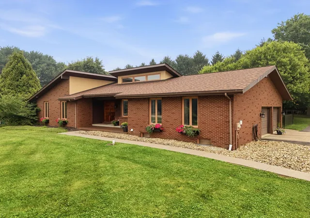 Photo 3 of Single family home for sale at 235 Henricks Rd, Center Twp, PA 16001 | MLS# 1766246 | Listing updated on 2026-09-11