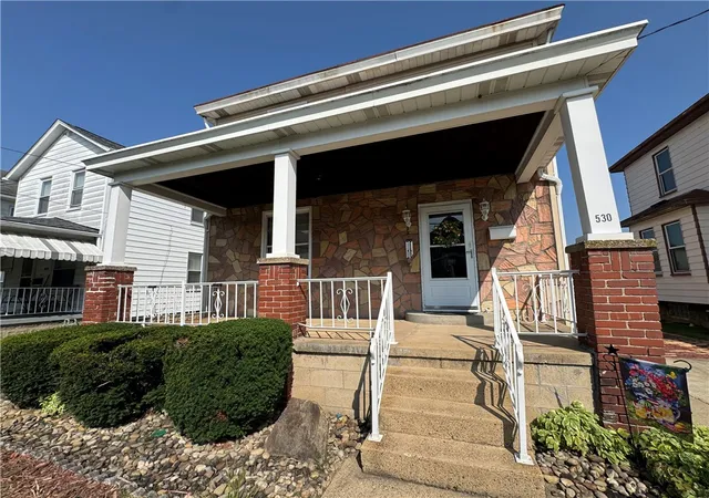 Photo 2 of Single family home for sale at 530 Green St, Brownsville, PA 15417 | MLS# 1766270 | Listing updated on 2026-09-04