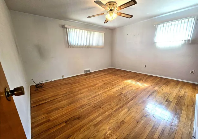 Photo 3 of Single family home for sale at 218 Skyport Rd, West Mifflin, PA 15122 | MLS# 1766071 | Listing updated on 2026-10-06