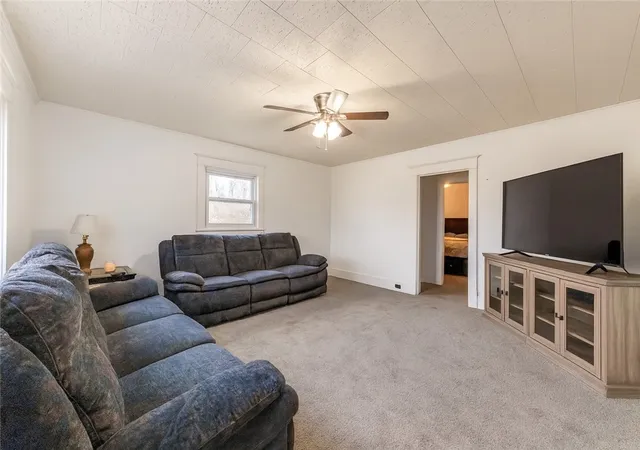 Photo 3 of Single family home for sale at 1470 Old Leechburg Rd, Plum Boro, PA 15239 | MLS# 1765716 | Listing updated on 2026-09-03