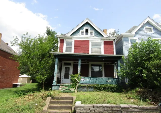 Photo 1 of Single family home for sale at 1317 Margaret St, Munhall, PA 15120 | MLS# 1766454 | Listing updated on 2026-09-08