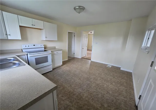 Photo 2 of Single family home for sale at 628 Orr Ave, Ford Cliff Boro, PA 16228 | MLS# 1766384 | Listing updated on 2026-09-11