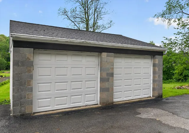 Photo 22 of Single family home for sale at 2975 Leechburg Rd, Plum Boro, PA 15239 | MLS# 1766574 | Listing updated on 2026-08-30