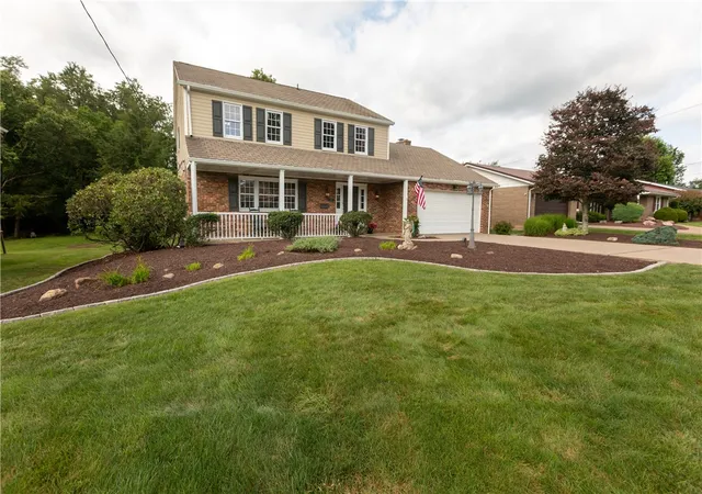 Photo 3 of Single family home for sale at 175 Ellsworth St, California, PA 15419 | MLS# 1766556 | Listing updated on 2026-09-14
