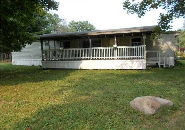 Manufactured home for sale at 1410 Nancy Ave, Espyville, PA 16424 | MLS# 1766585