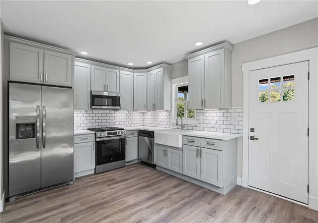 Photo 3 of Single family home for sale at 1405 Francis St, North Sewickley Twp, PA 16117 | MLS# 1766586 | Listing updated on 2026-10-16