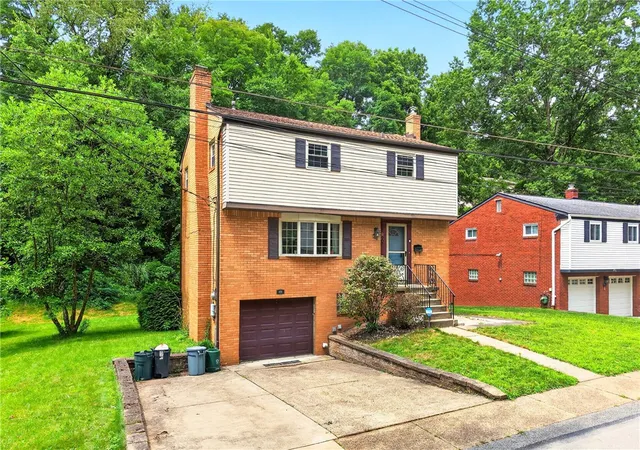 Photo 3 of Single family home for sale at 491 Atlantic Ave, Forest Hills Boro, PA 15221 | MLS# 1766668 | Listing updated on 2026-10-18