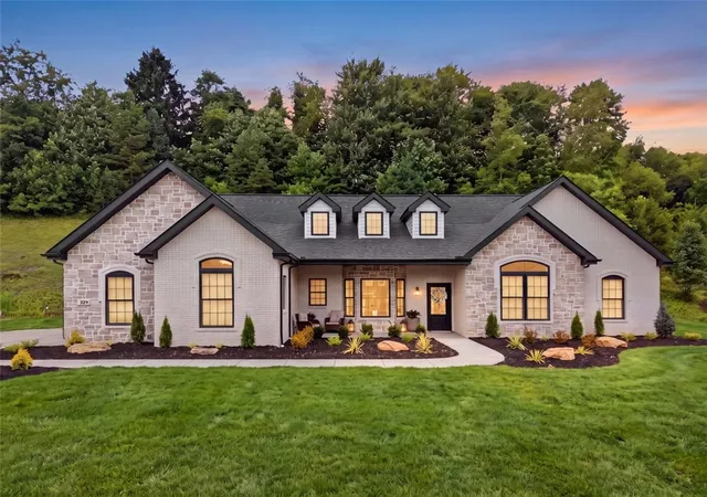 Photo 1 of Single family home for sale at 109 Field Brk Ln, Richland, PA 15044 | MLS# 1766550 | Listing updated on 2026-09-29