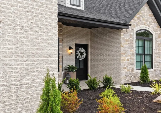 Photo 4 of Single family home for sale at 109 Field Brk Ln, Richland, PA 15044 | MLS# 1766550 | Listing updated on 2026-09-29