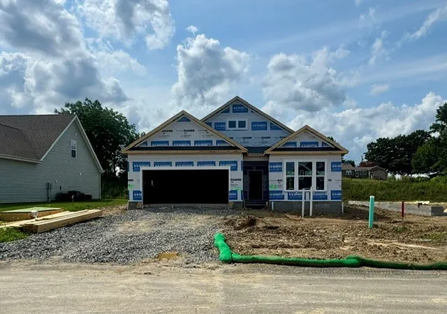 Photo 1 of Single family home for sale at 209 Muirfield Ct, Center Twp, PA 16001 | MLS# 1766931 | Listing updated on 2026-09-18
