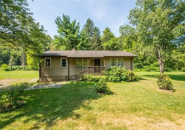 Photo 1 of Single family home for sale at 577 Route 30, Findlay Twp, PA 15126 | MLS# 1766909 | Listing updated on 2026-09-04