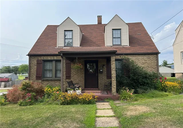Single family home for sale at 1253 10th Avenue, Harrison Twp, PA 15065 | MLS# 1767001