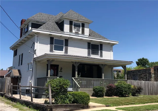 Photo 3 of Single family home for sale at 15 Kensington Cir, Uniontown, PA 15401 | MLS# 1767005 | Listing updated on 2026-09-14