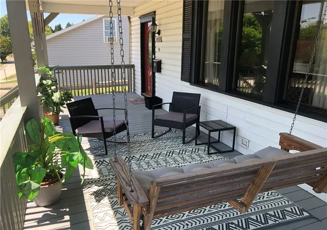 Photo 3 of Single family home for sale at 15 Kensington Cir, Uniontown, PA 15401 | MLS# 1767005 | Listing updated on 2026-09-14