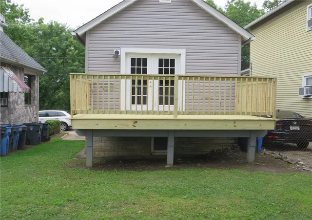 Photo 3 of Single family home for sale at 220 Finley Ave, Scott Twp, PA 15106 | MLS# 1767136 | Listing updated on 2026-09-14