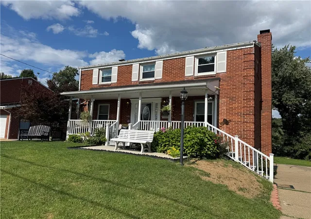 Photo 2 of Single family home for sale at 232 Fernledge Dr, New Kensington, PA 15068 | MLS# 1766611 | Listing updated on 2026-09-05