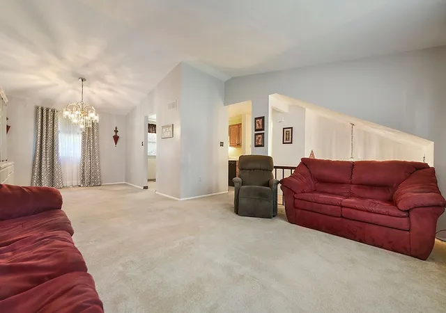 Photo 4 of Single family home for sale at 151 Summit Ridge Dr, South Fayette, PA 15017 | MLS# 1767192 | Listing updated on 2026-10-17