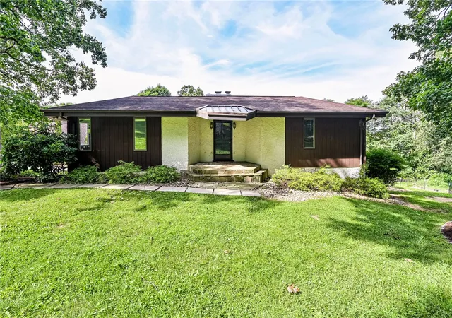 Photo 1 of Single family home for sale at 3150 Princeton Rd, Unity  Twp, PA 15601 | MLS# 1766991 | Listing updated on 2026-09-02