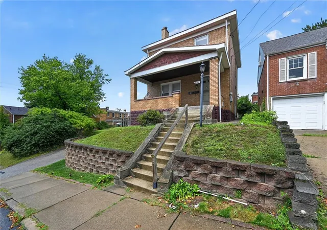 Photo 3 of Single family home for sale at 3001 Hazelhurst Ave, Brentwood, PA 15227 | MLS# 1767002 | Listing updated on 2026-09-10