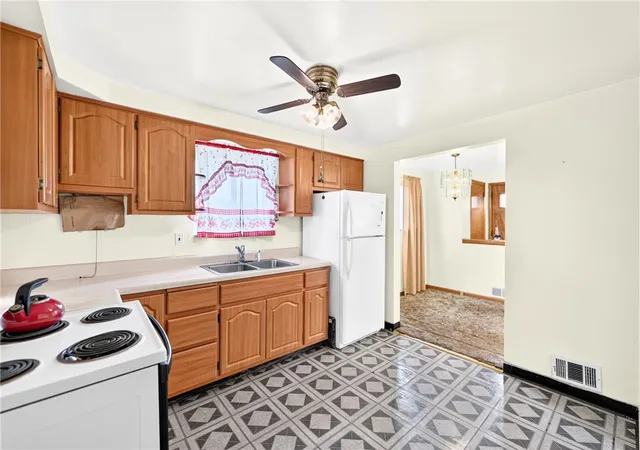 Photo 3 of Single family home for sale at 203 History Ln, Rostraver, PA 15012 | MLS# 1767257 | Listing updated on 2026-09-14