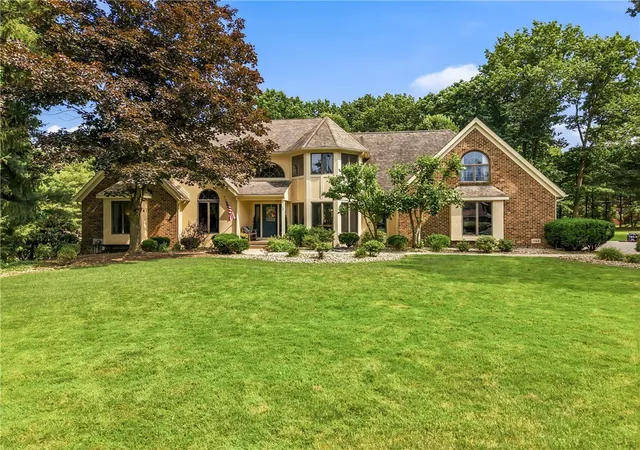 Photo 1 of Single family home for sale at 1144 Brookview Ct, Hermitage, PA 16148 | MLS# 1766901 | Listing updated on 2026-09-17