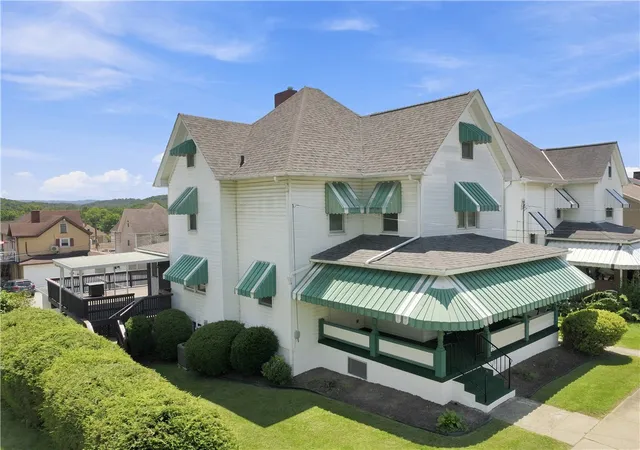 Photo 1 of Single family home for sale at 16 South 5th, Youngwood, PA 15697 | MLS# 1767054 | Listing updated on 2026-09-19