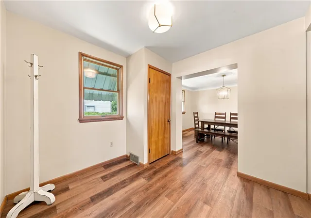 Photo 4 of Single family home for sale at 16 South 5th, Youngwood, PA 15697 | MLS# 1767054 | Listing updated on 2026-09-19