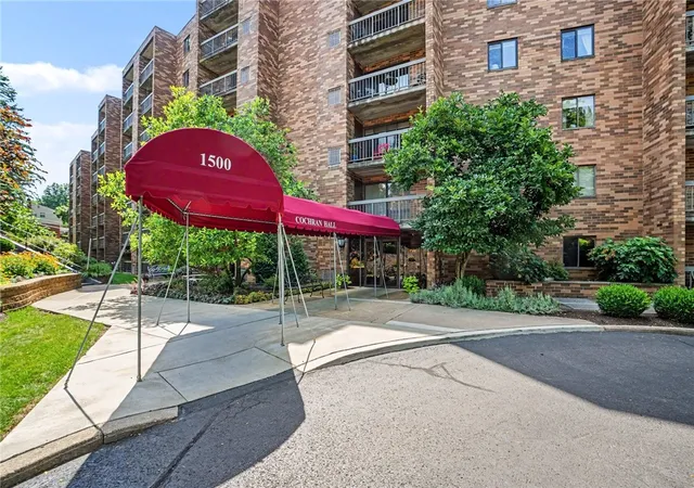 Photo 1 of Condo for sale at 1500 Cochran Rd #515, Scott Twp, PA 15243 | MLS# 1767292 | Listing updated on 2026-09-13
