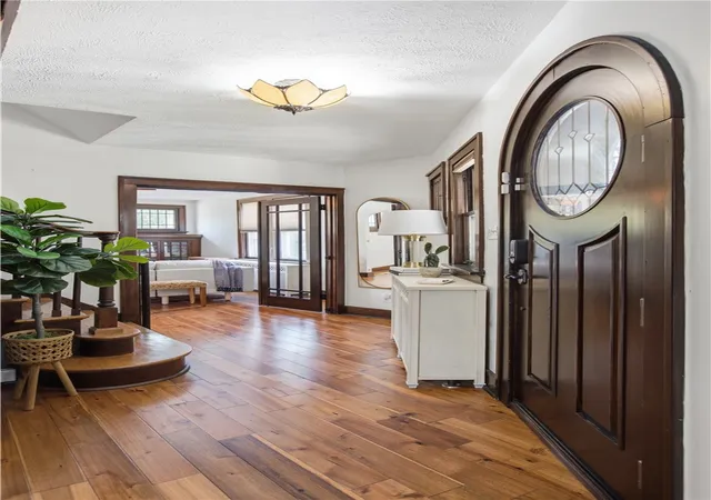 Photo 4 of Single family home for sale at 5454 Wellesley Ave, Highland Park, PA 15206 | MLS# 1766962 | Listing updated on 2026-10-20