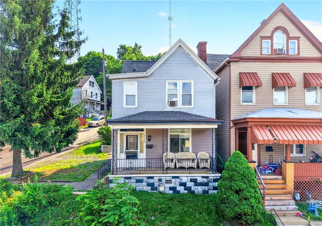 Photo 1 of Single family home for sale at 4120 Franklin Rd, Observatory Hill, PA 15214 | MLS# 1766797 | Listing updated on 2026-09-08