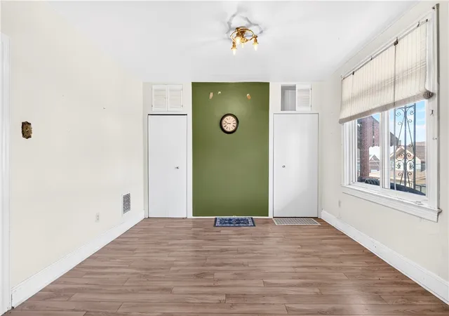 Photo 4 of Single family home for sale at 4120 Franklin Rd, Observatory Hill, PA 15214 | MLS# 1766797 | Listing updated on 2026-09-08