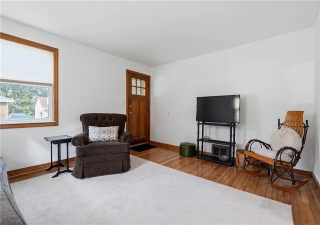 Photo 3 of Single family home for sale at 1738 Raymond Ave, Latrobe, PA 15650 | MLS# 1767263 | Listing updated on 2026-09-13