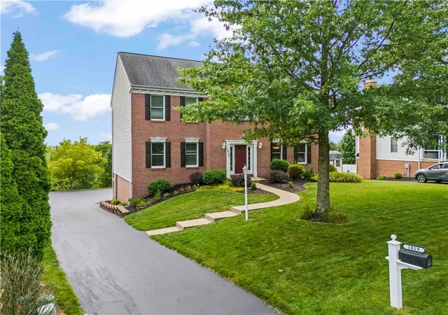 Photo 2 of Single family home for sale at 1019 Greenfield, Cecil, PA 15317 | MLS# 1767141 | Listing updated on 2026-09-01
